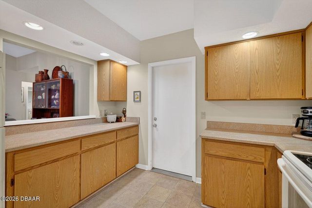 1907 Whisperwood Way, Port Orange, FL 32128