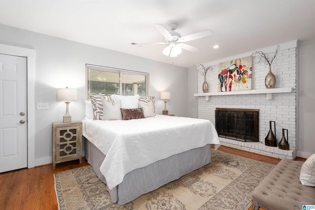 920 OAKLAWN DRIVE, Vestavia Hills, AL 35216