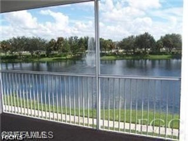 13831 Eagle Ridge Lakes DR 102, Fort Myers, FL 33912