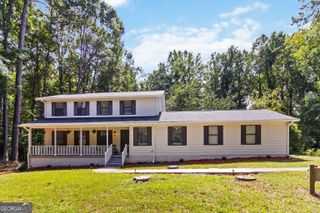 145 HUNTCLIFF Court, Fayetteville, GA 30214