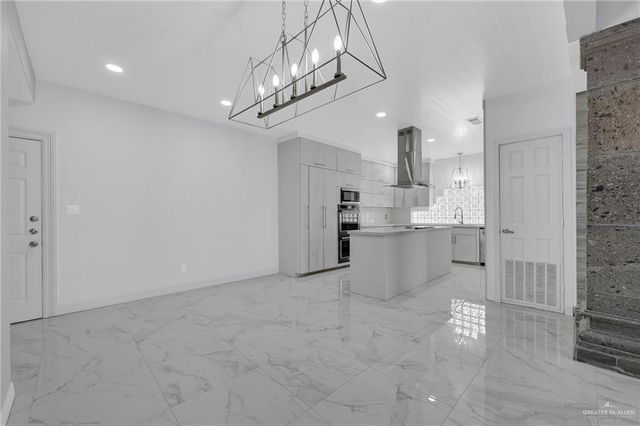 3207 E San Luis Circle, Mission, TX 78573