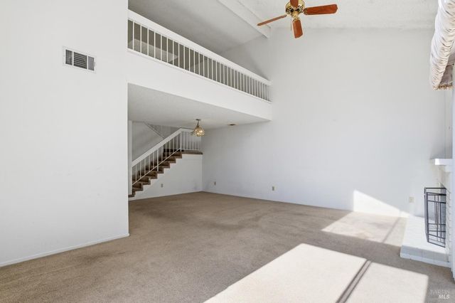 2700 Pike Dr, Napa, CA 94558