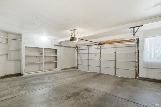 2700 Pike Dr, Napa, CA 94558