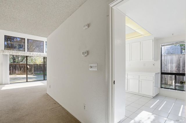 2700 Pike Dr, Napa, CA 94558