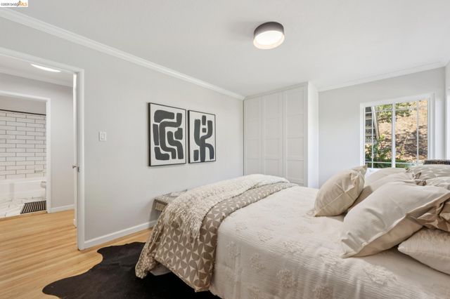 1036 Spring Ct, Hayward, CA 94542