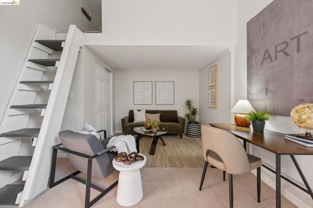 1036 Spring Ct, Hayward, CA 94542