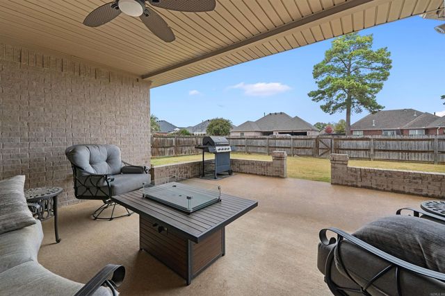 115 Sancerre Drive, Maumelle, AR 72113