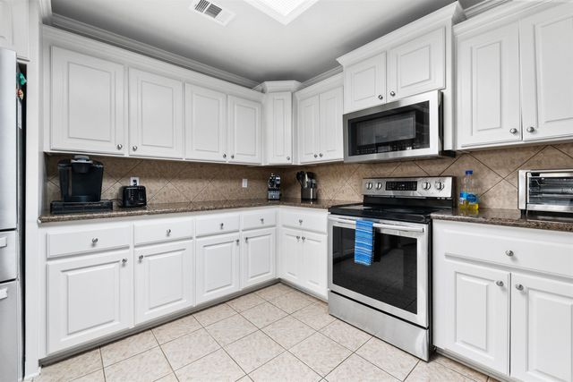 115 Sancerre Drive, Maumelle, AR 72113