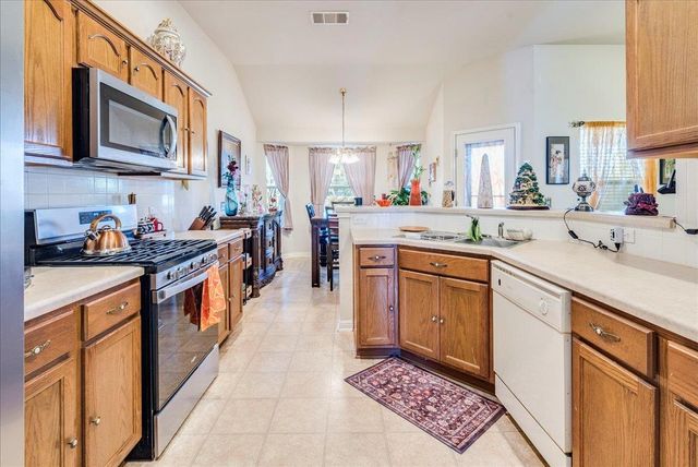 292 Langely, Kyle, TX 78640