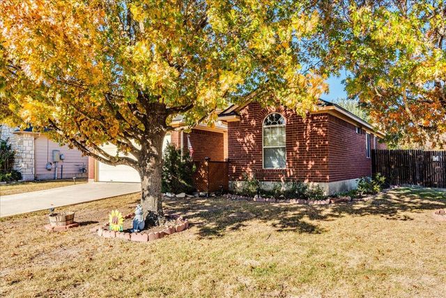 292 Langely, Kyle, TX 78640