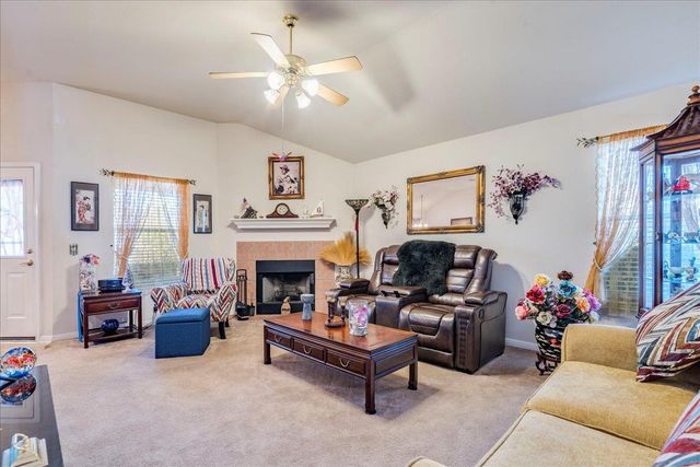 292 Langely, Kyle, TX 78640