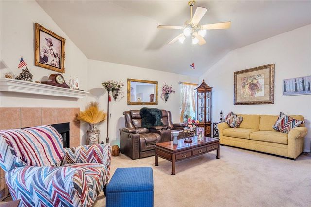 292 Langely, Kyle, TX 78640