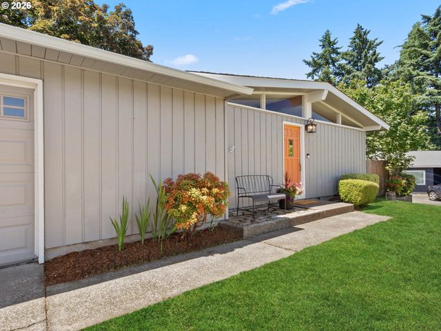 2637 Ne 138TH Pl, Portland, OR 97230
