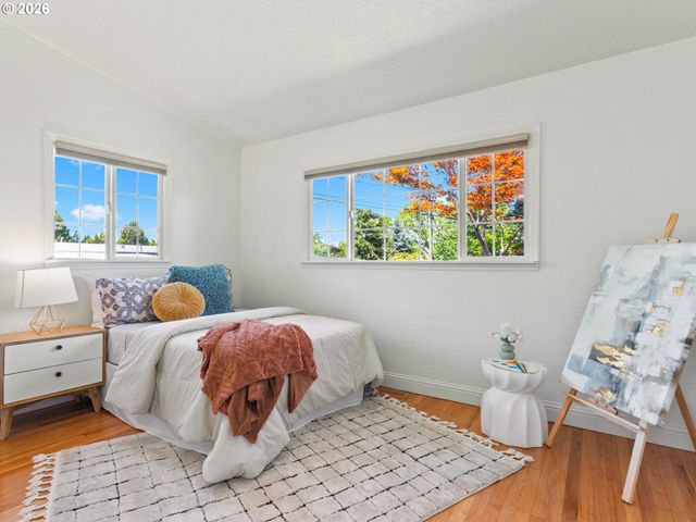2637 Ne 138TH Pl, Portland, OR 97230