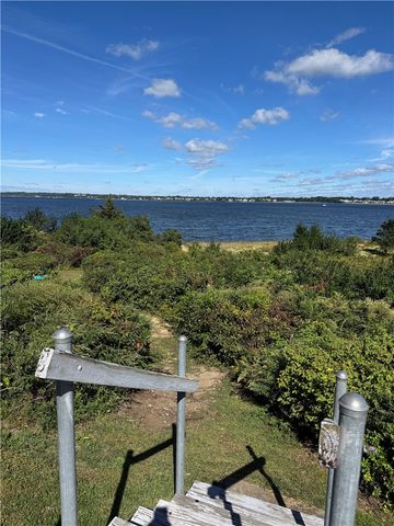 26 Lane 2, Warwick, RI 02888