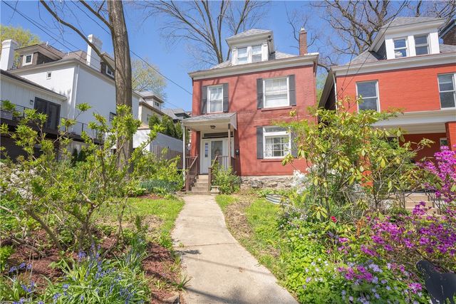 184 W Hutchinson Ave, Edgewood, PA 15218