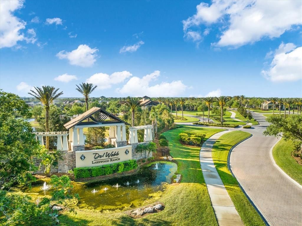 Image 55 of property listing at 17802 EASTBROOK TERRACE, Lakewood Ranch, FL 34202