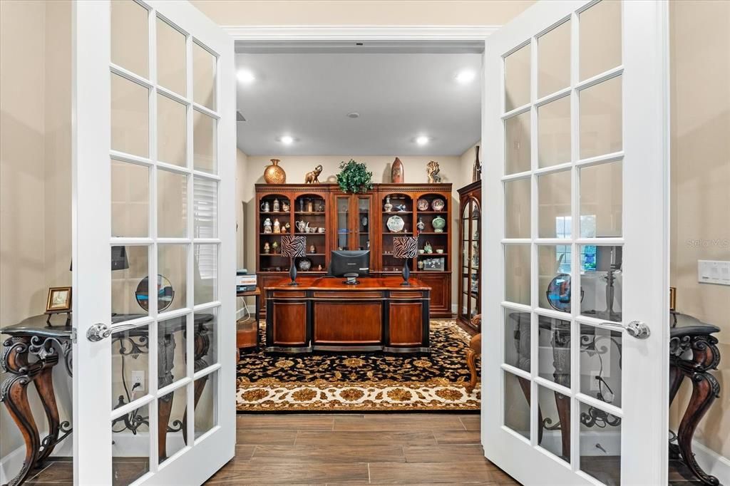Image 7 of property listing at 17802 EASTBROOK TERRACE, Lakewood Ranch, FL 34202
