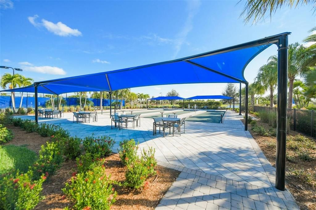 Image 94 of property listing at 17802 EASTBROOK TERRACE, Lakewood Ranch, FL 34202