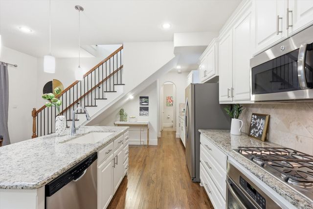 516 Sandy Lane, Flower Mound, TX 75022