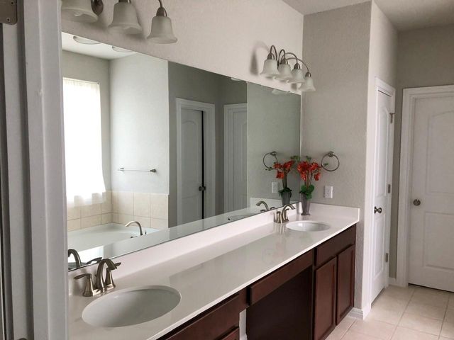 18216 Agrarian TRL, Pflugerville, TX 78660