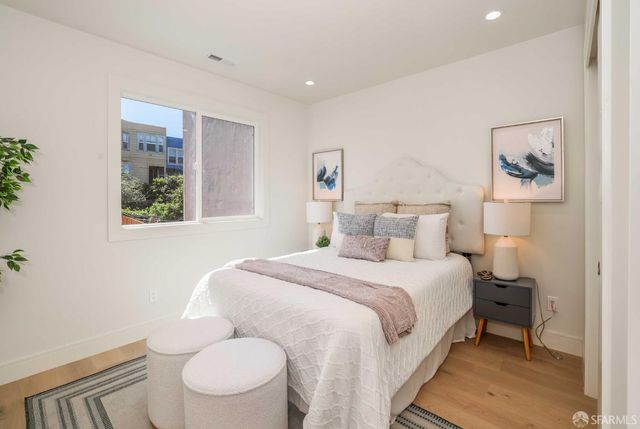 1283 Gilman Avenue, San Francisco, CA 94124