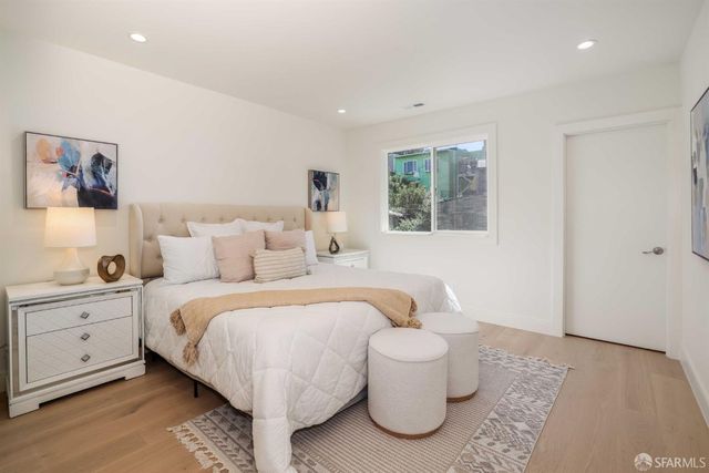 1283 Gilman Avenue, San Francisco, CA 94124