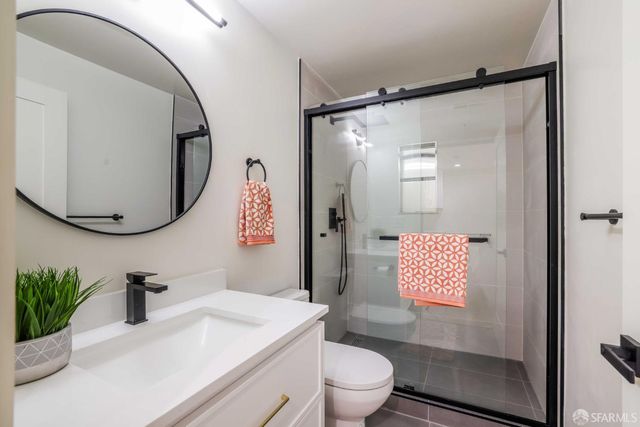 1283 Gilman Avenue, San Francisco, CA 94124