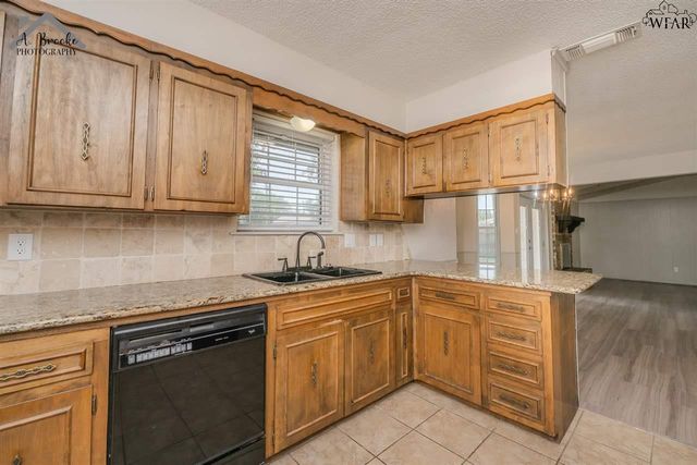 4409 WARD STREET, Wichita Falls, TX 76310
