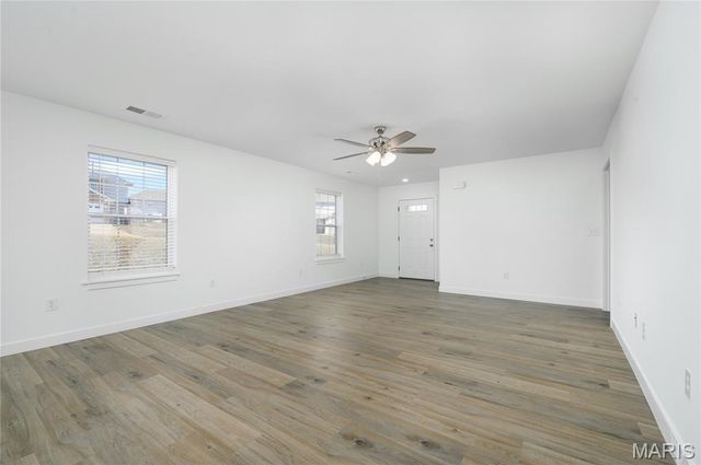 105 Daniels Court, St Robert, MO 65584