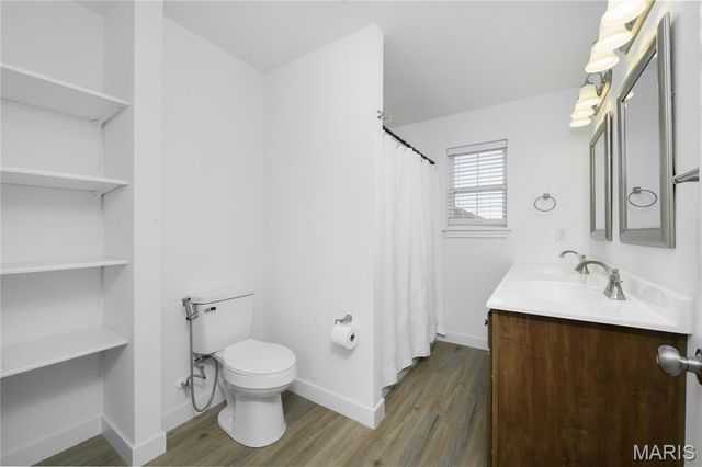 105 Daniels Court, St Robert, MO 65584