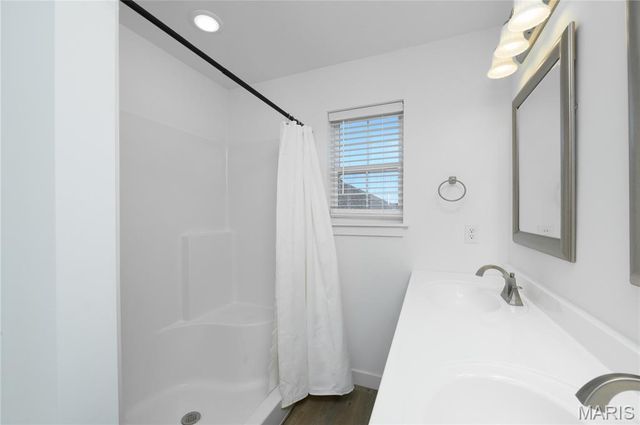 105 Daniels Court, St Robert, MO 65584