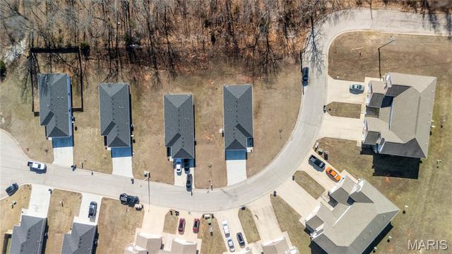 105 Daniels Court, St Robert, MO 65584