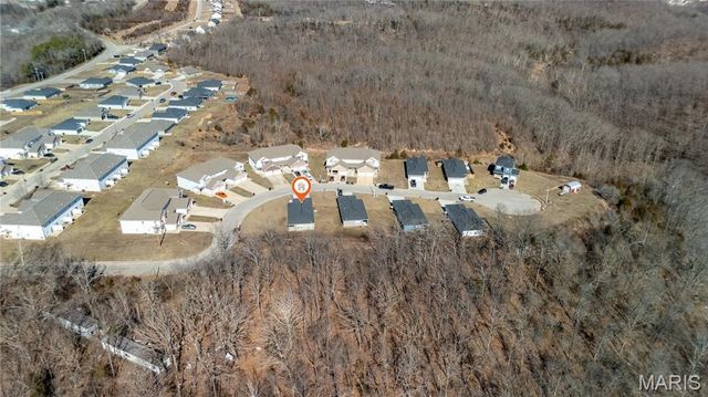 105 Daniels Court, St Robert, MO 65584