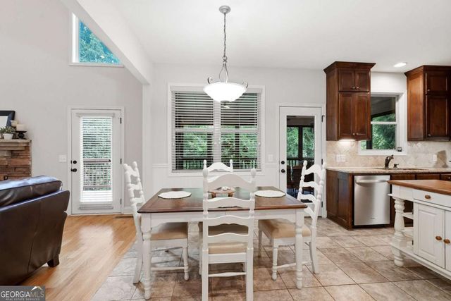 5660 Chestatee Landing Drive, Gainesville, GA 30506