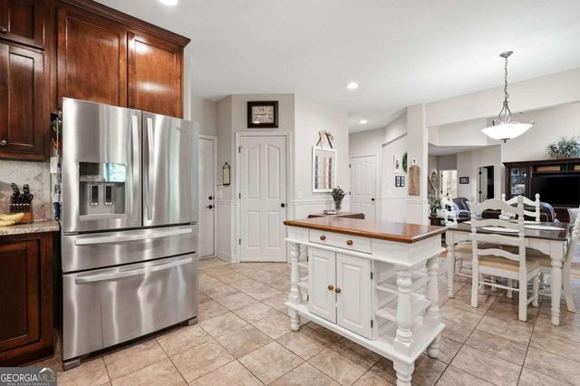 5660 Chestatee Landing Drive, Gainesville, GA 30506