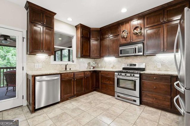 5660 Chestatee Landing Drive, Gainesville, GA 30506