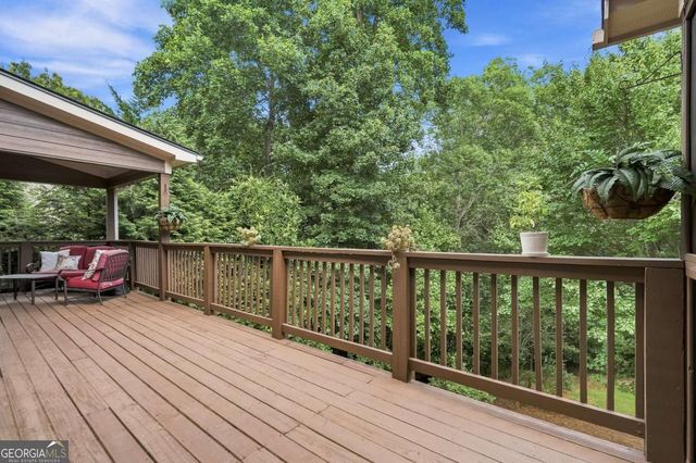 5660 Chestatee Landing Drive, Gainesville, GA 30506