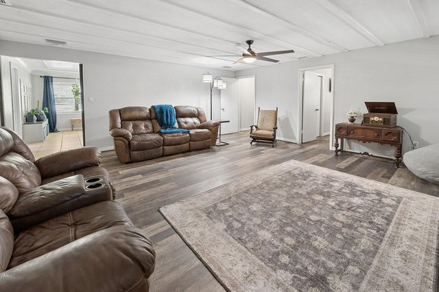 917 SW 2ND AVENUE, Trenton, FL 32693