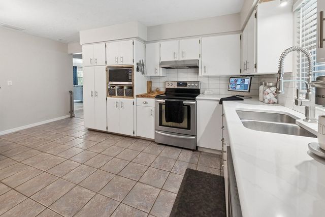 917 SW 2ND AVENUE, Trenton, FL 32693