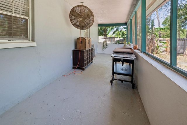 917 SW 2ND AVENUE, Trenton, FL 32693