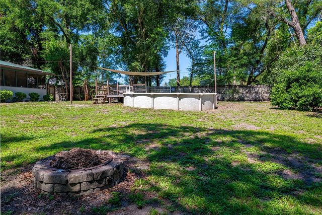 917 SW 2ND AVENUE, Trenton, FL 32693