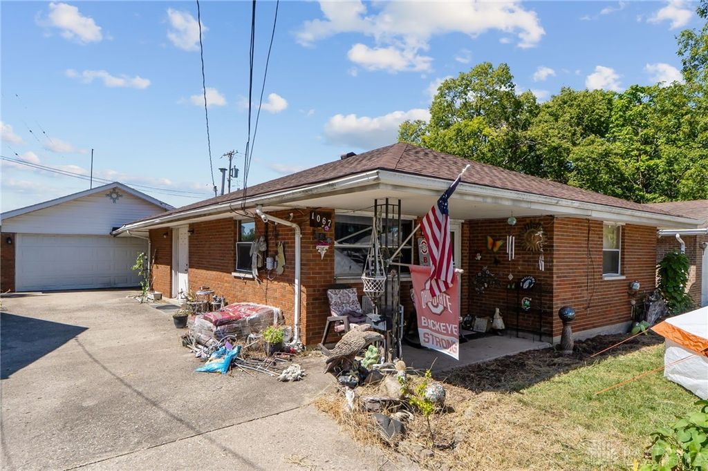1067 Harvard Avenue, Fairborn, OH 45324