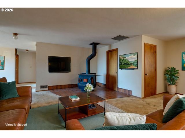 18108 Ne BALD PEAK Ln, Newberg, OR 97132