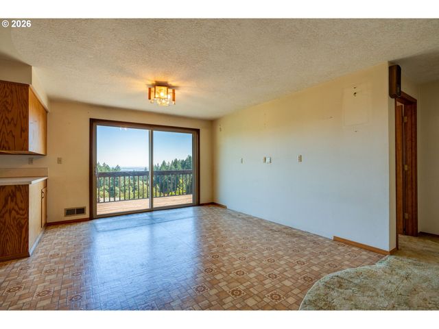 18108 Ne BALD PEAK Ln, Newberg, OR 97132
