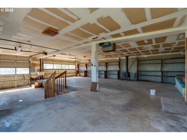 18108 Ne BALD PEAK Ln, Newberg, OR 97132