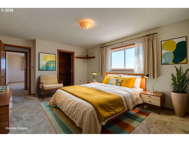 18108 Ne BALD PEAK Ln, Newberg, OR 97132