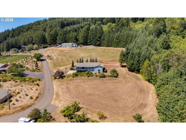18108 Ne BALD PEAK Ln, Newberg, OR 97132