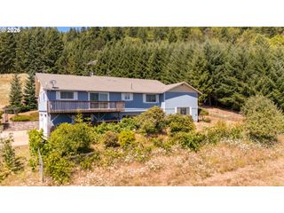 18108 Ne BALD PEAK Ln, Newberg, OR 97132