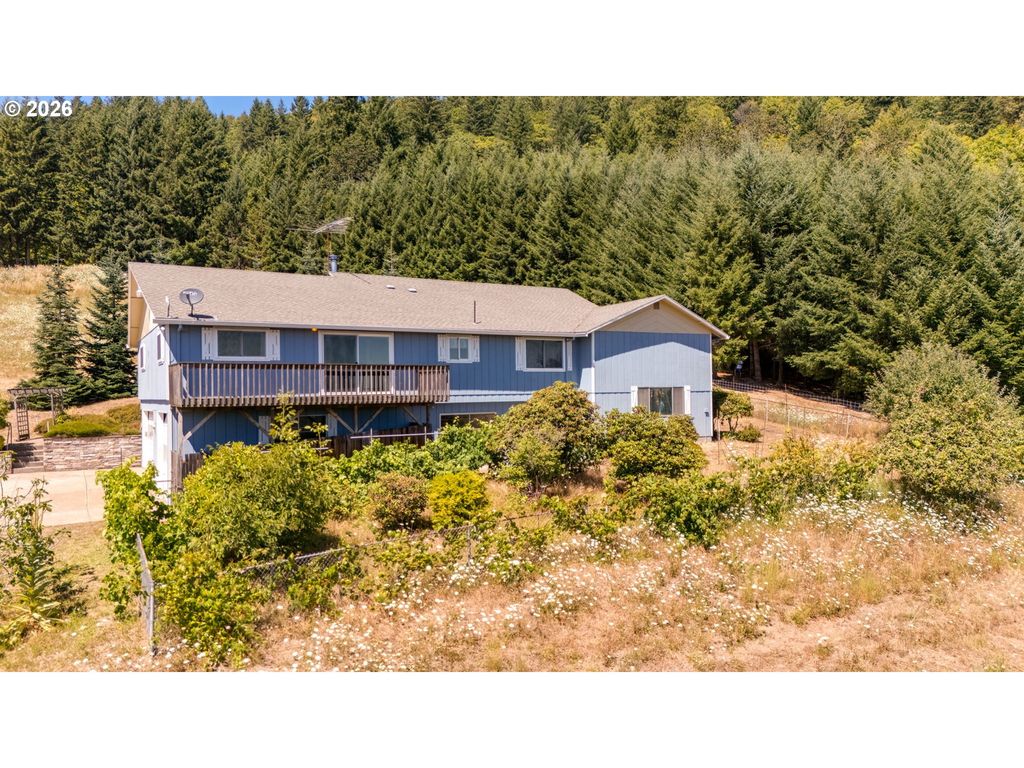 18108 Ne BALD PEAK Ln, Newberg, OR 97132